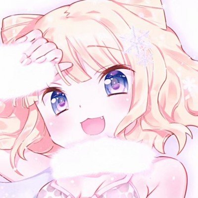女子开车忘拉手刹把自己撞了